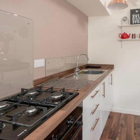 شقة Joivy Loft At The Brewery With Free Parking إدنبرة المظهر الخارجي الصورة